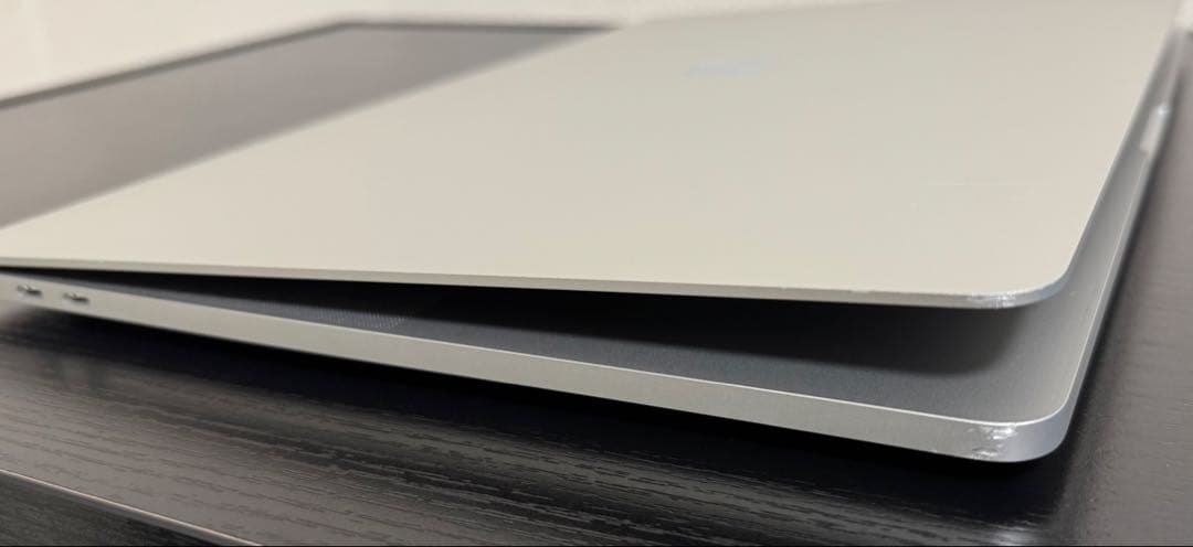 MacBookPro i7 16GB 512GB 充放電31回 バッテリー94%