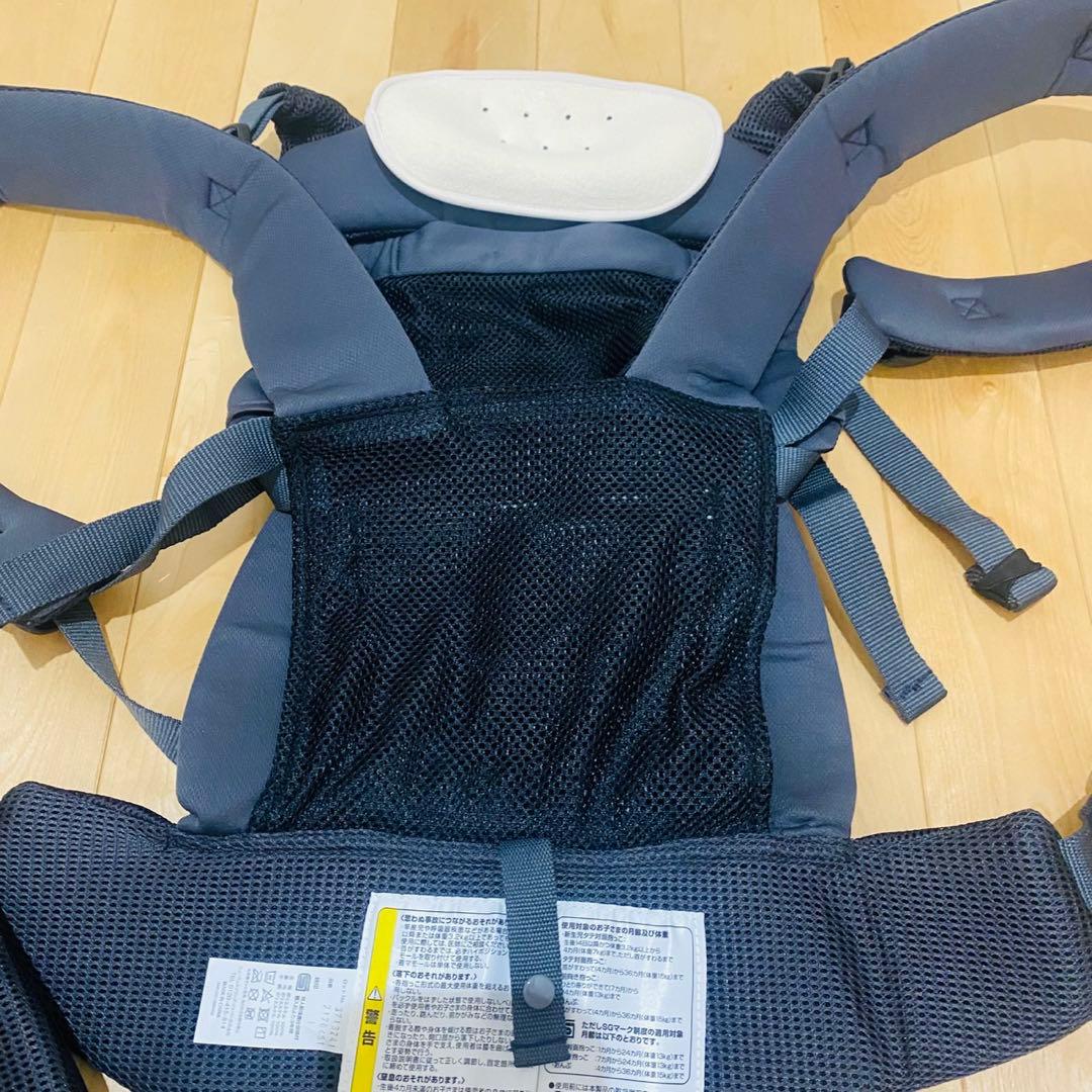 早い者勝ち！　アップリカ　抱っこ紐 ラクリス ダークグレー　展示未使用品