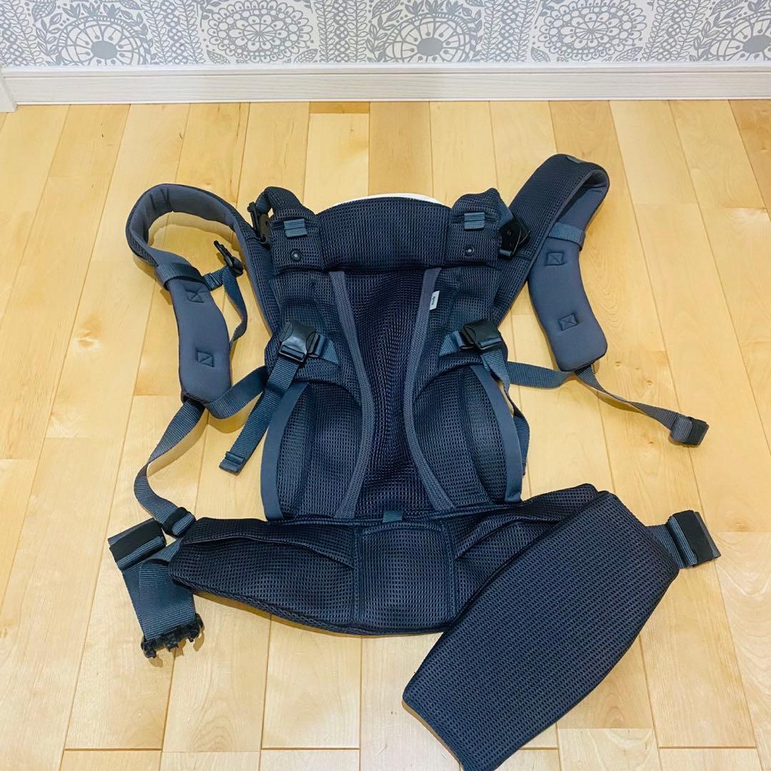 早い者勝ち！　アップリカ　抱っこ紐 ラクリス ダークグレー　展示未使用品