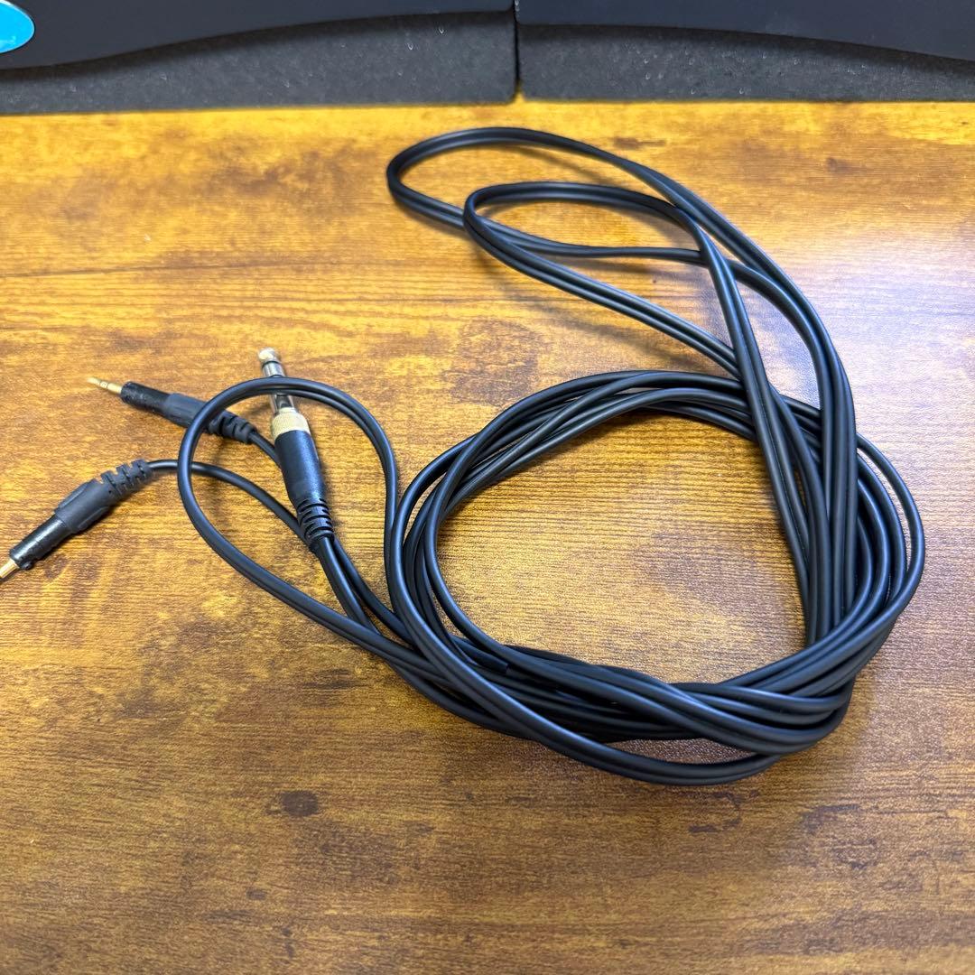 audio technica ATH-R70x 片耳割れ