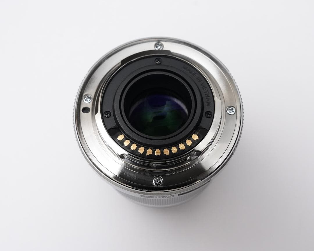 OLYMPUS M.ZUIKO DIGITAL 45mm f1.8　シルバー