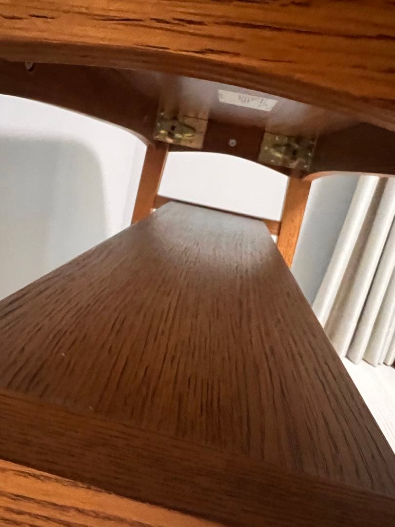 木製カフェテーブル 下棚付き　Unico  クルト