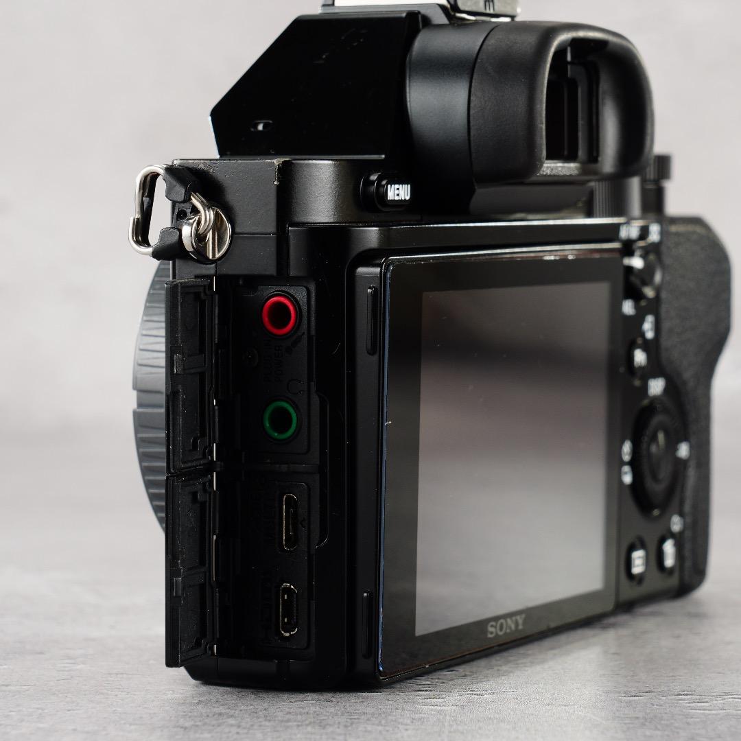 ショウさん専用魔法のカメラ★SONY α7S★9971回完動美品ILCE-7S