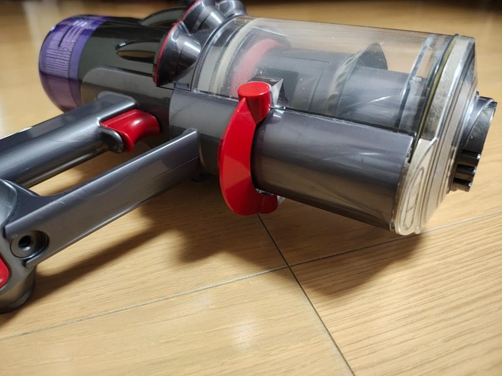 ダイソン★digital slim★SV18本体★バッテリー新品と同等1