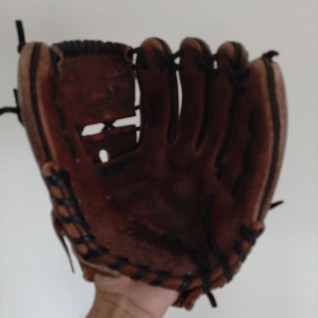 しゅん　Mizuno Worldwin 硬式野球グローブ ピッチャー用