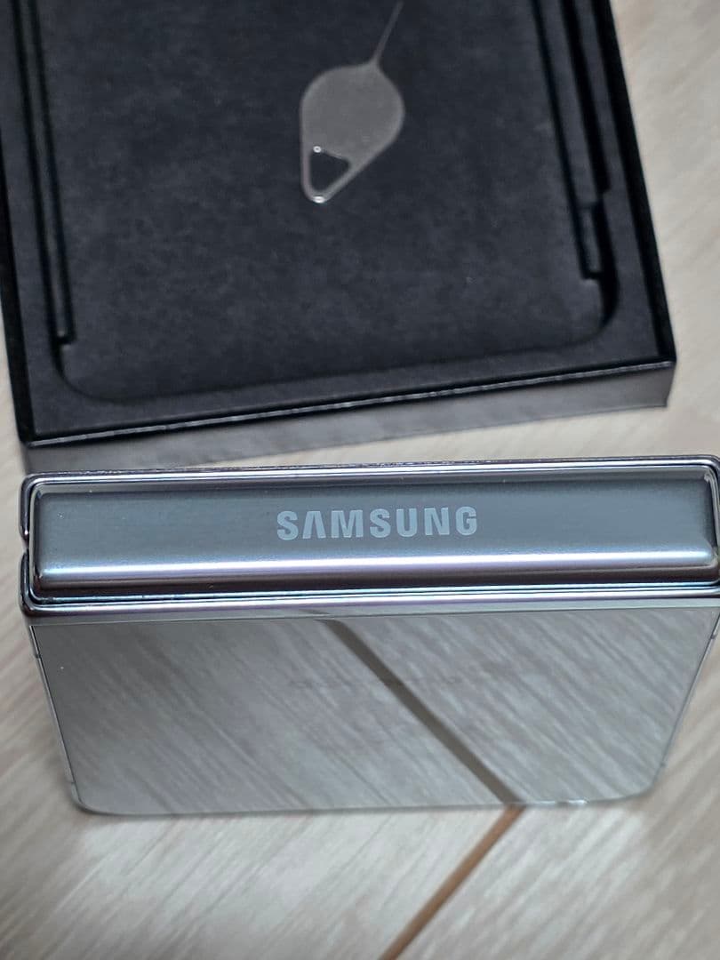 スマートフォン本体 Galaxy Z Flip5 Mint 256GB docomo