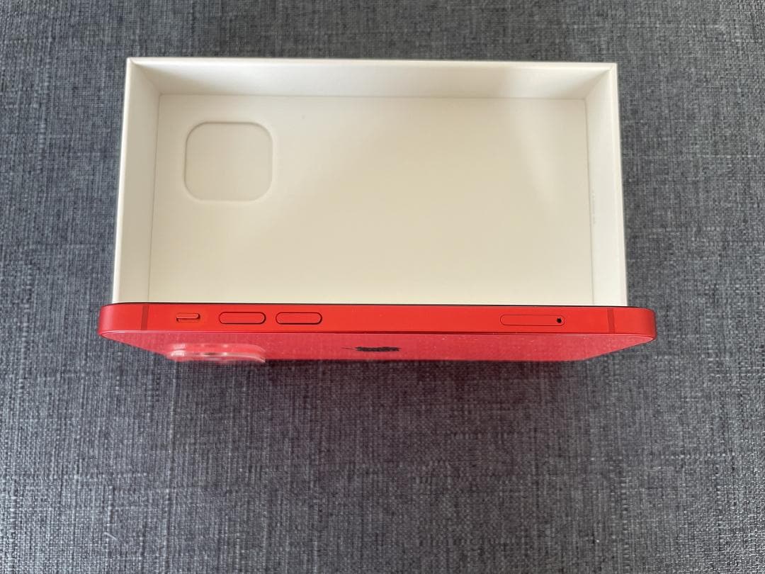 【美品】iPhone12 64GB レッド SIMフリー レザーケース付き