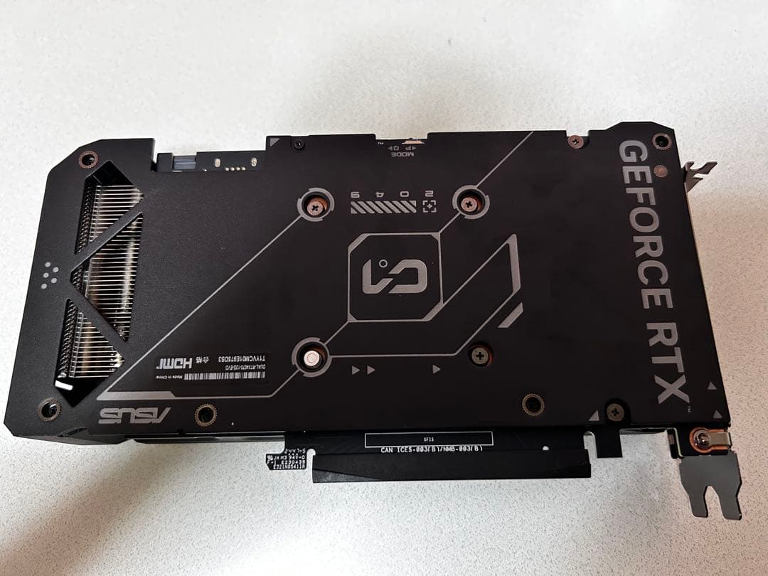 グラフィックボード・グラボ・ビデオカード ASUS GeForce DUAL RTX4070 12G-EVO