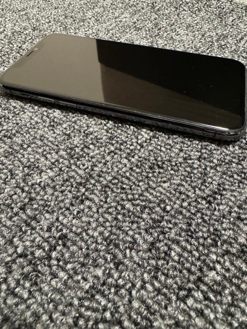 【美品】iPhone 11 pro 256G スペースブラック