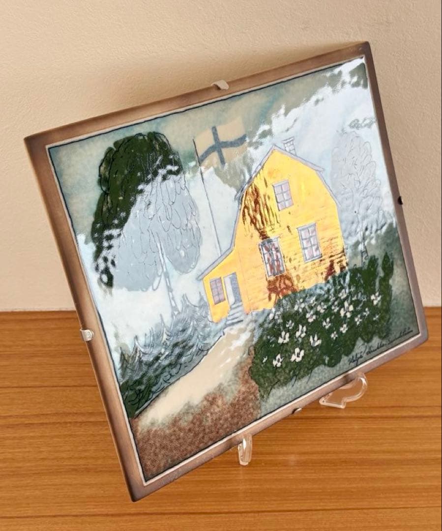 ARABIA ヘルヤ \"Punainen tupa ja perunamaa\"