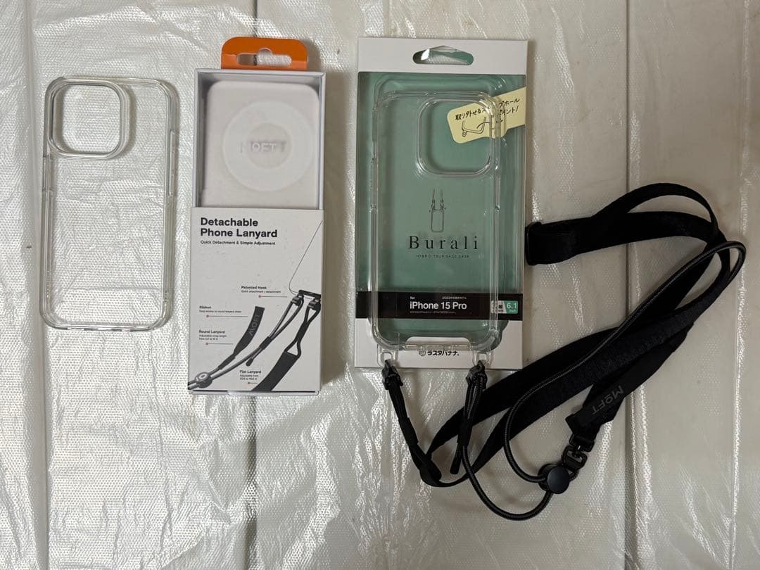 値下!!⭐️iPhone15proケース、カバー、レンズカバー、ネックストラップ付