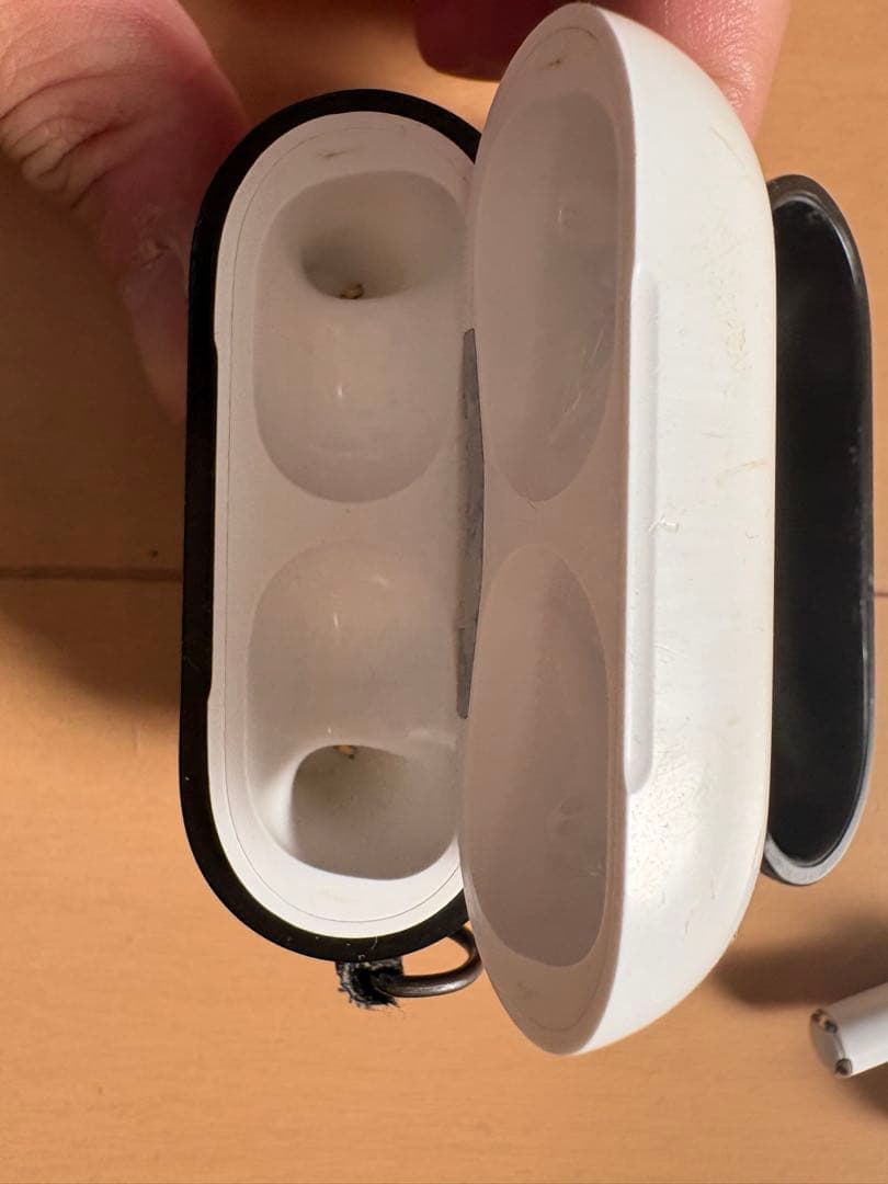 AirPods Pro2本体 革ケース付き