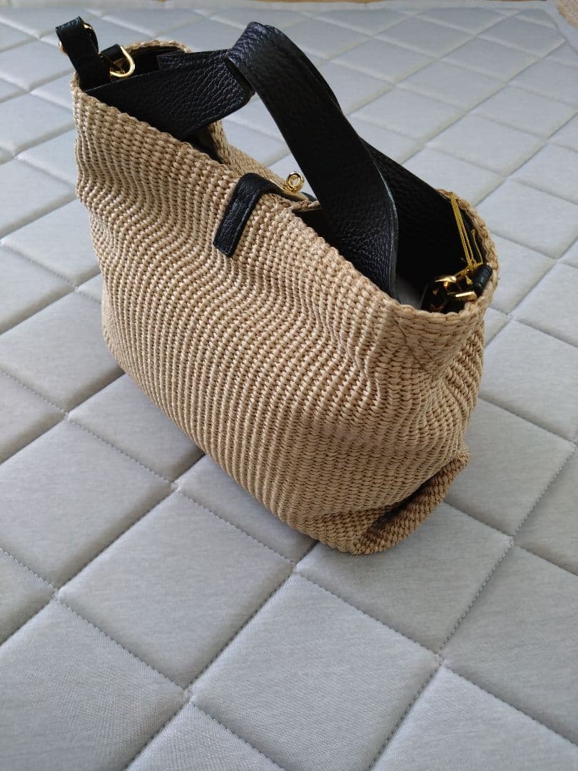 タグ付、新品未使用！ヴィオラドーロ　2wayカゴバック