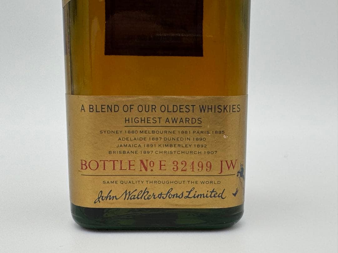 ウイスキー　ジョニーウォーカー オールデスト 750ml