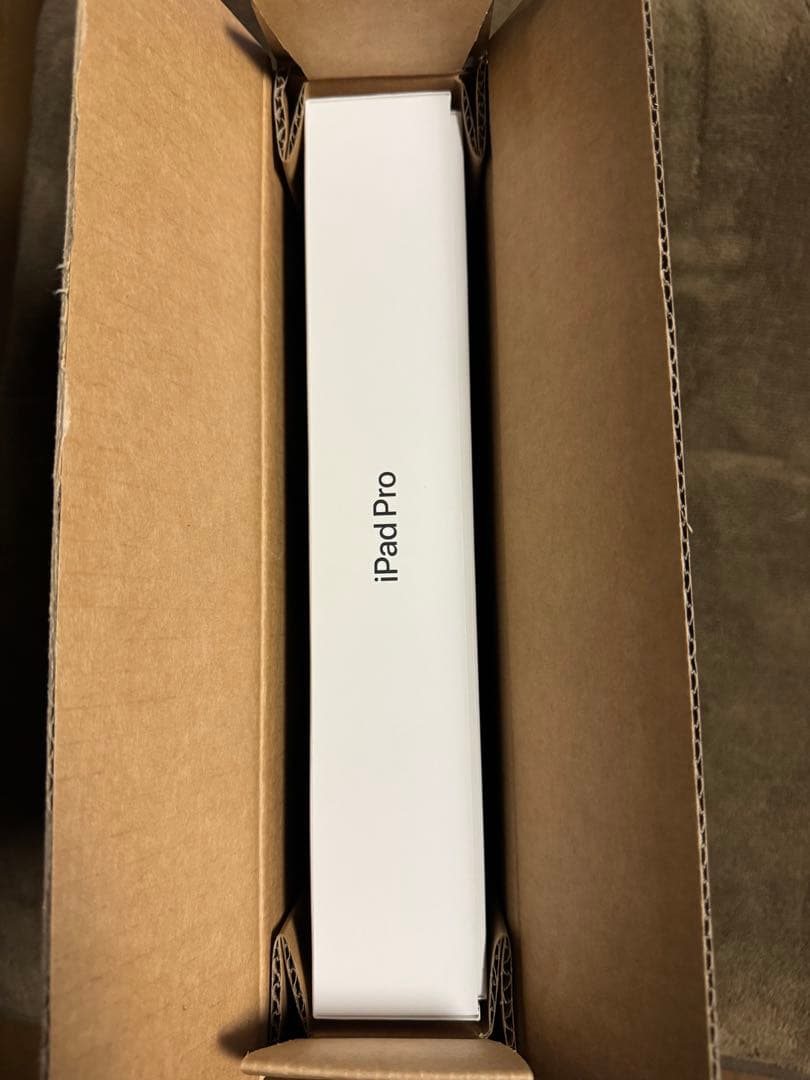 iPad Pro 13インチ Wi-Fi ＋ Cellular 512GB