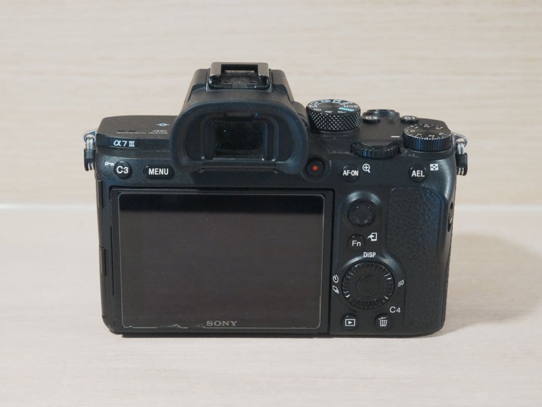 SONY α7III ボディ　キズあり／ボディキャップなし／動作良好
