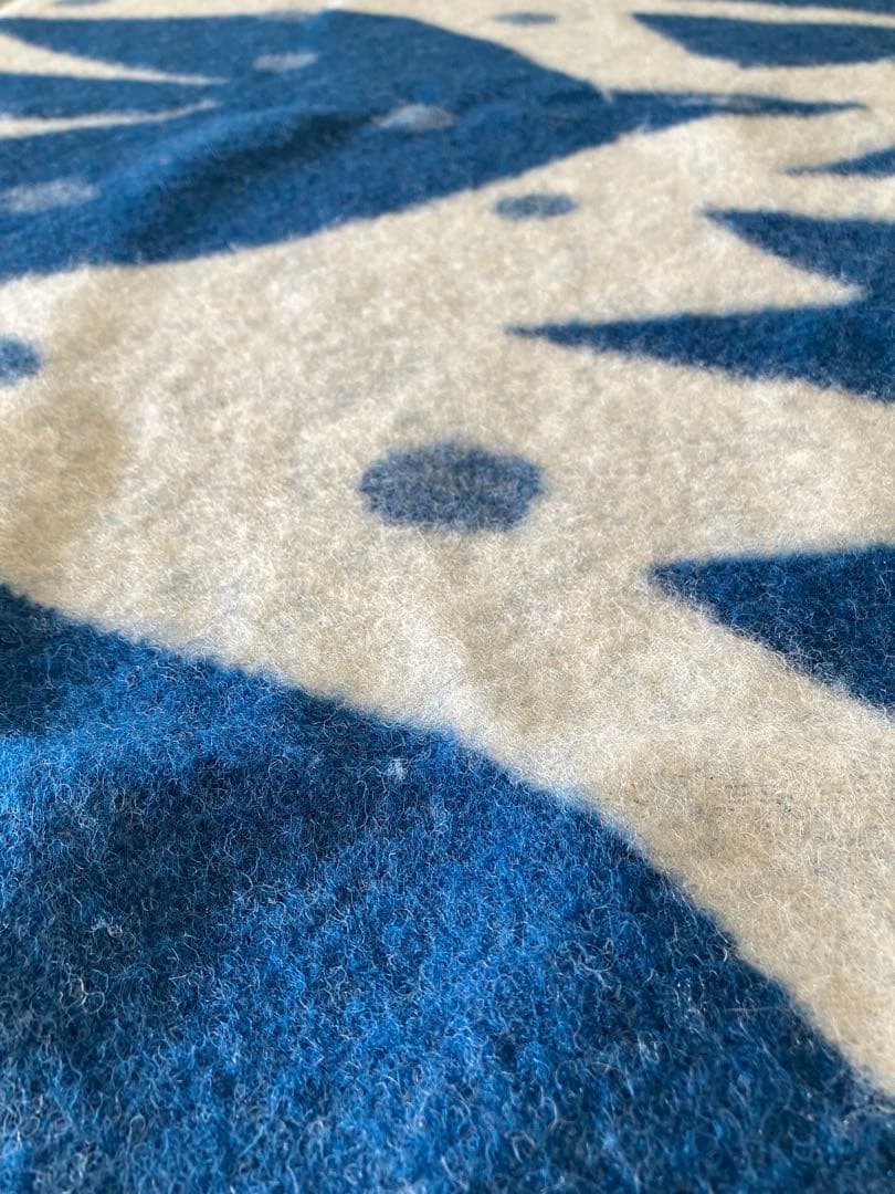 【クリーニング済】クリッパン　ミナペルホネン エコウールブランケット　毛布