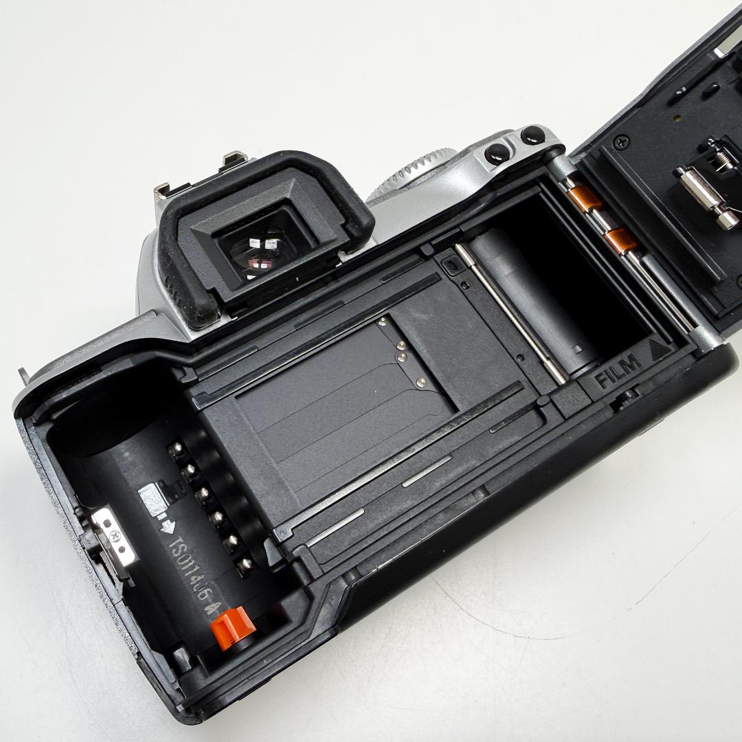 Canon EOS kiss5 一眼レフカメラ 標準ズームレンズ付