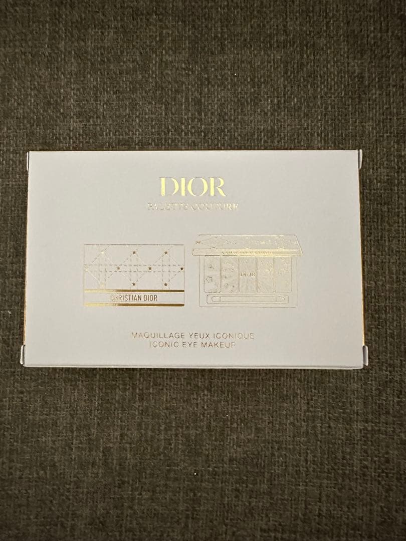 Diorクチュール アイ パレット (ホリデー コレクション 2025 限定品