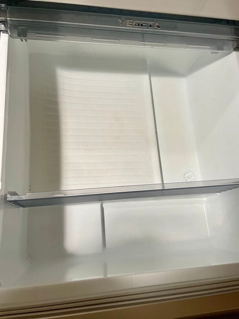 【値下げ】東芝 GR-M470GW (ZC) 冷蔵庫 家族用5ドア