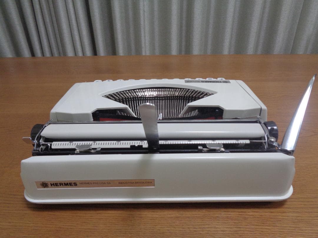 完動品　HERMES baby エルメスベイビータイプライター ロシア語