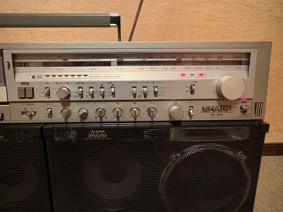 ちょうSHARP GF-909 ラジカセ