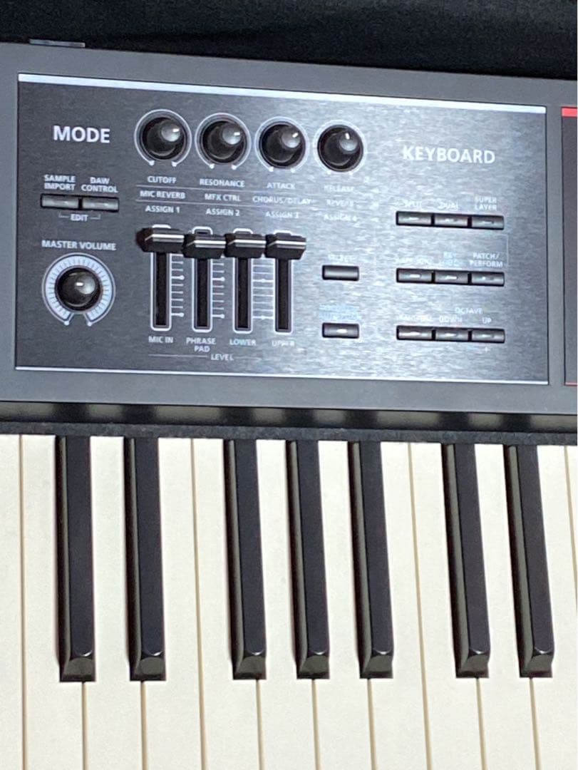 鍵盤楽器 juno ds88