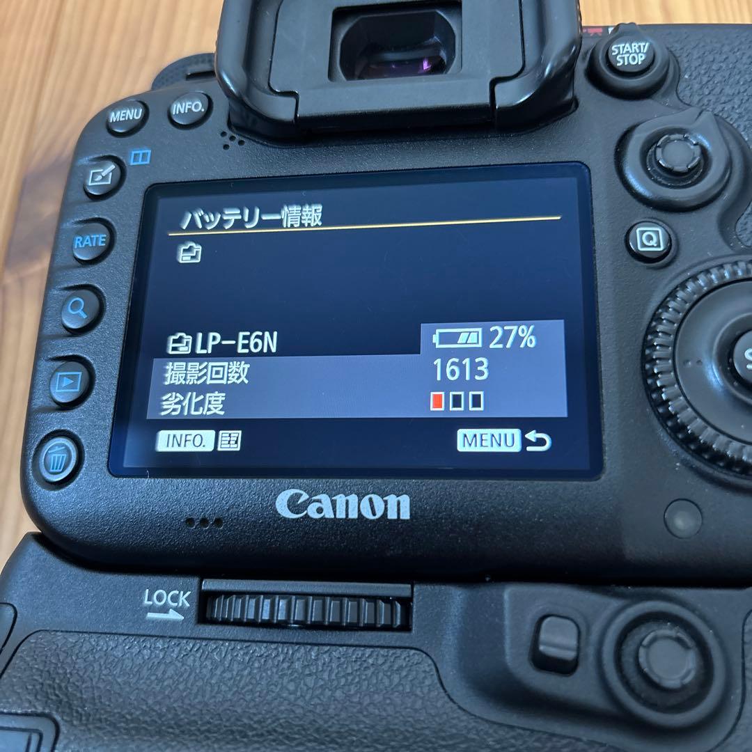 【最終値下げ】Canon EOS 7Dmark2 ＋BG-E16