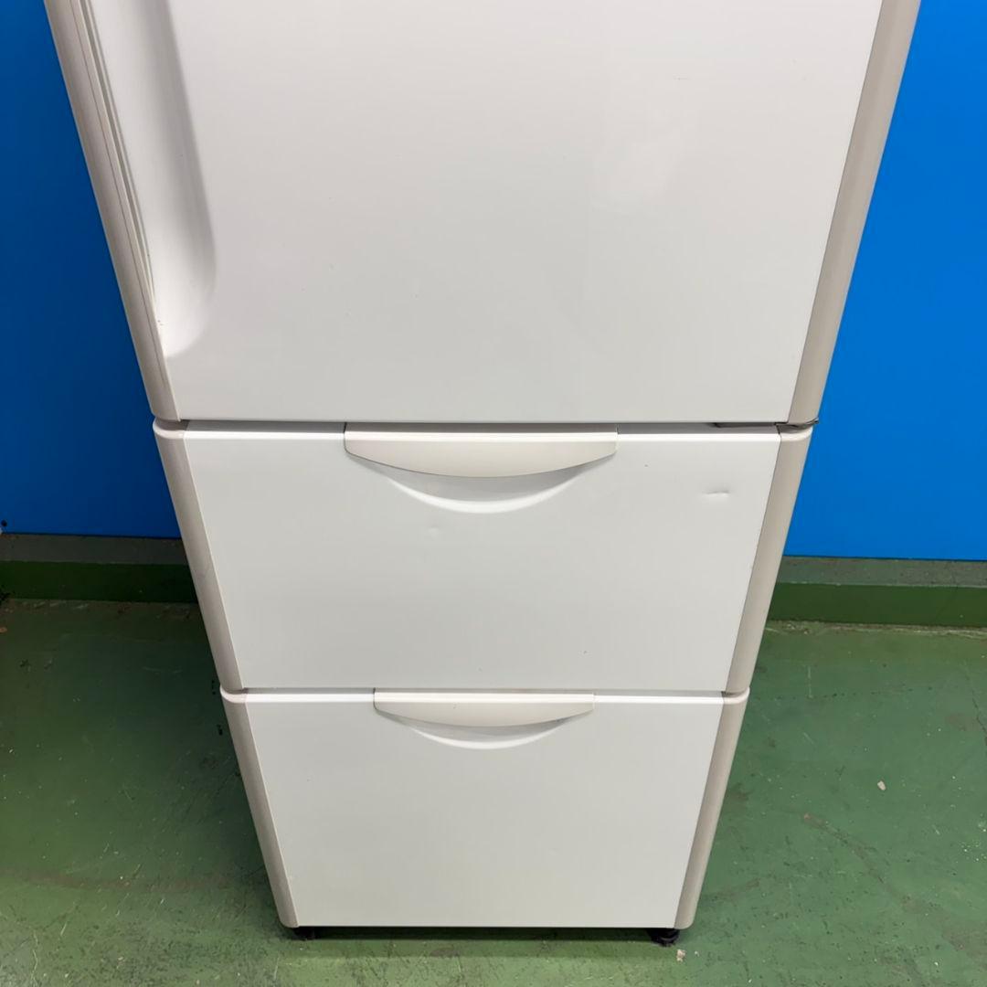 703 冷蔵庫　小型　大型　一人暮らし　200L〜300L　右開き　半年保証