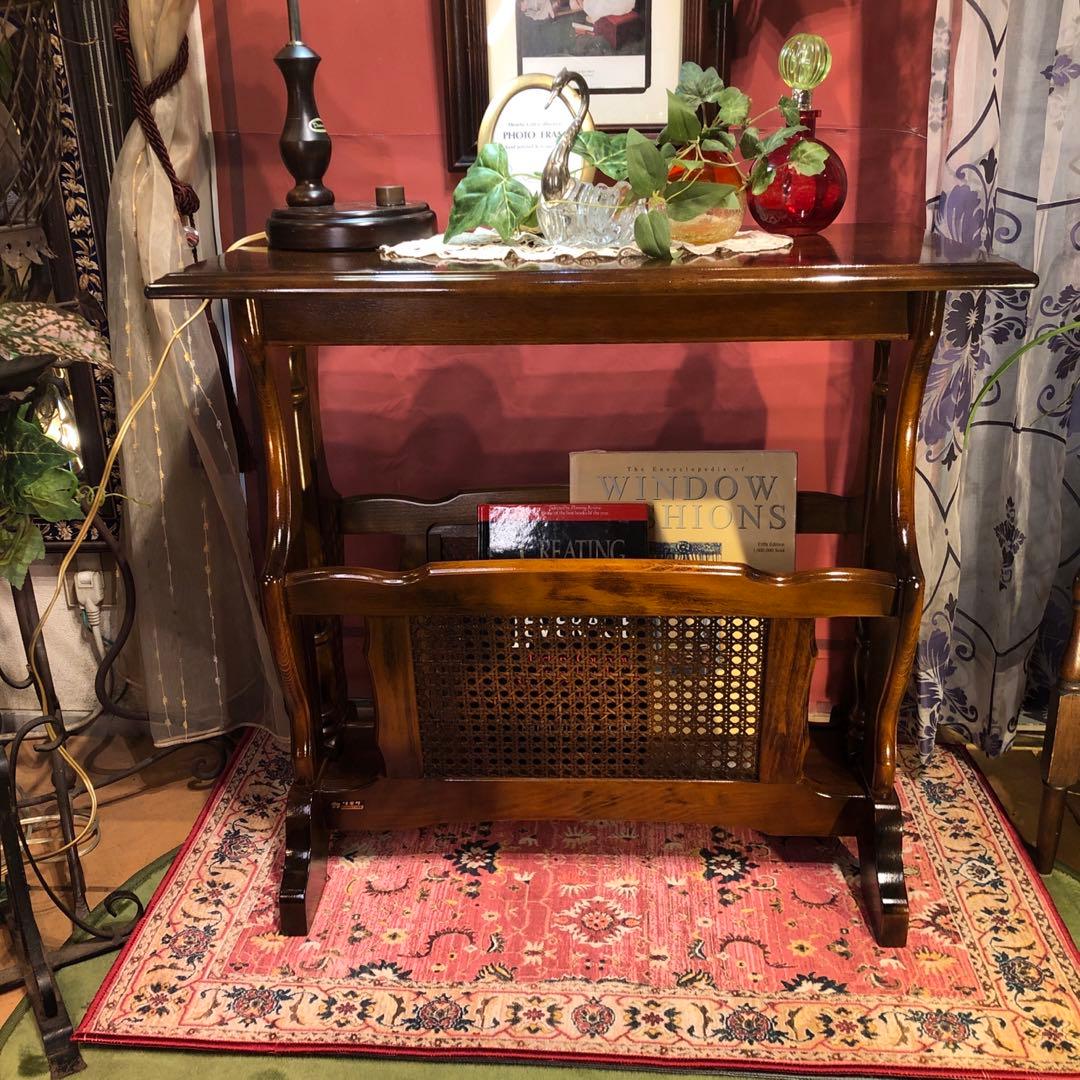 美品　カリモク　ヴィンテージ　コロニアル サイドテーブル