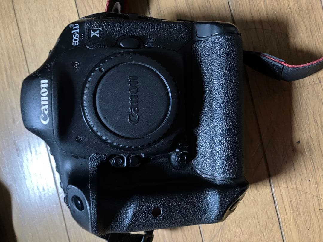 く*だ様 Canon 1DX チャージャー付き　値下げ交渉少しOK　CF2カード