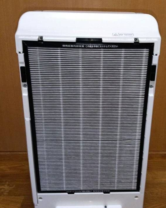 日立加湿空気清浄機。クリエア。