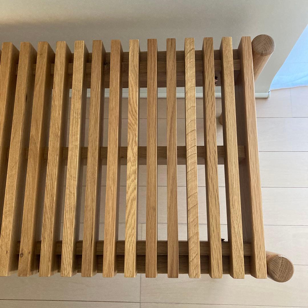 木製スラットデザインテーブル