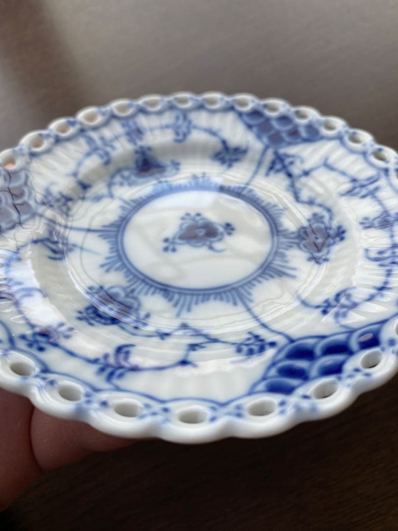 ロイヤルコペンハーゲンブルーフルーテッドフルレース1145②