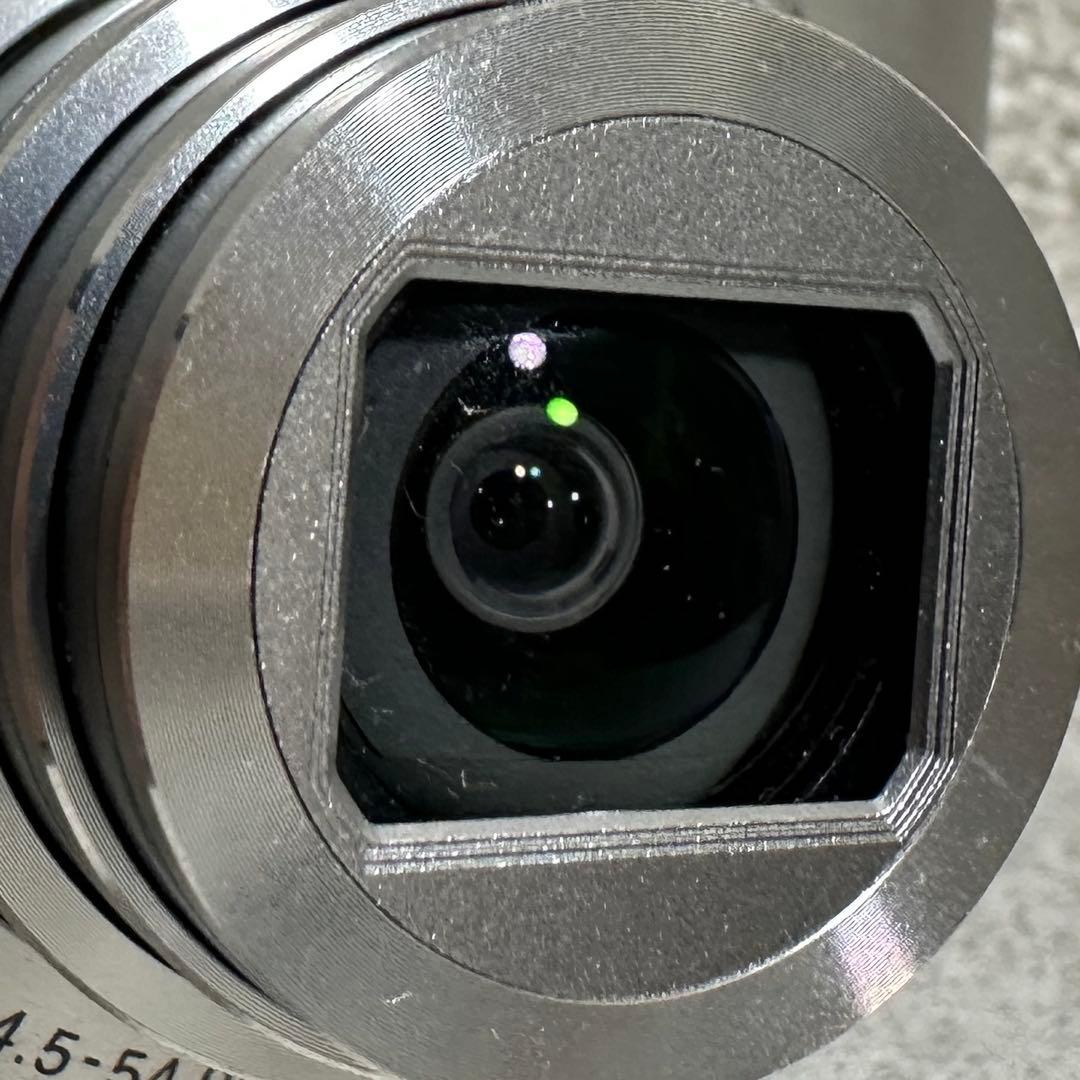 動作品✨️バッテリー充電器付き　COOLPIX S6400 デジカメ　シルバー　銀