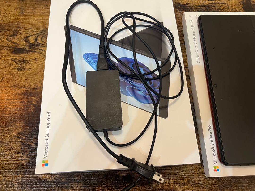 Surface Pro 8 (i7, 16GB, 256GB)キーボードペン付き