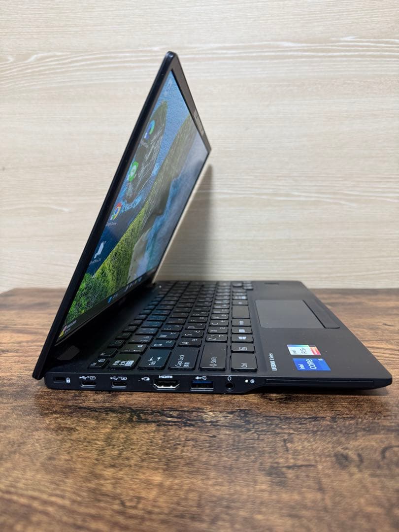 美品 富士通LIFEBOOK U9311 i5-1145G7 8G 256GB