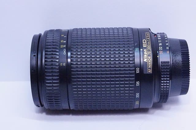 望遠 Nikon ED 70−300mm F4−5.6 D