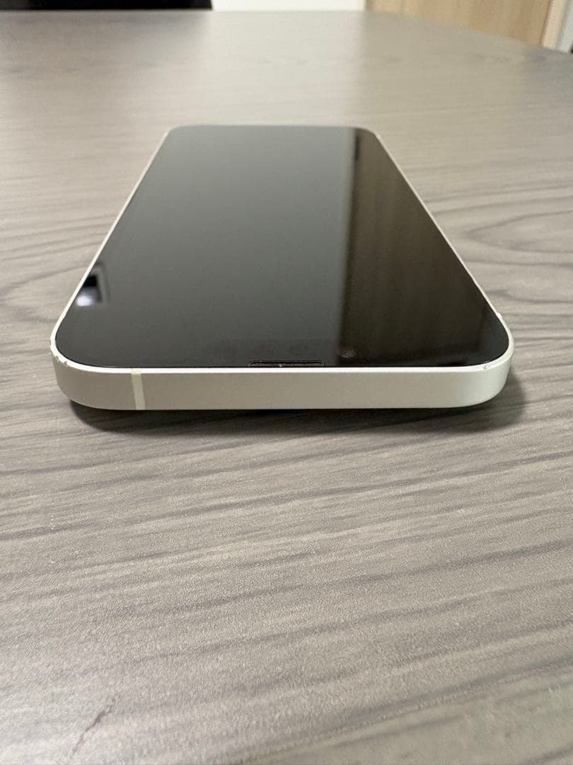 Apple iPhone 14 plusホワイト 本体 82%