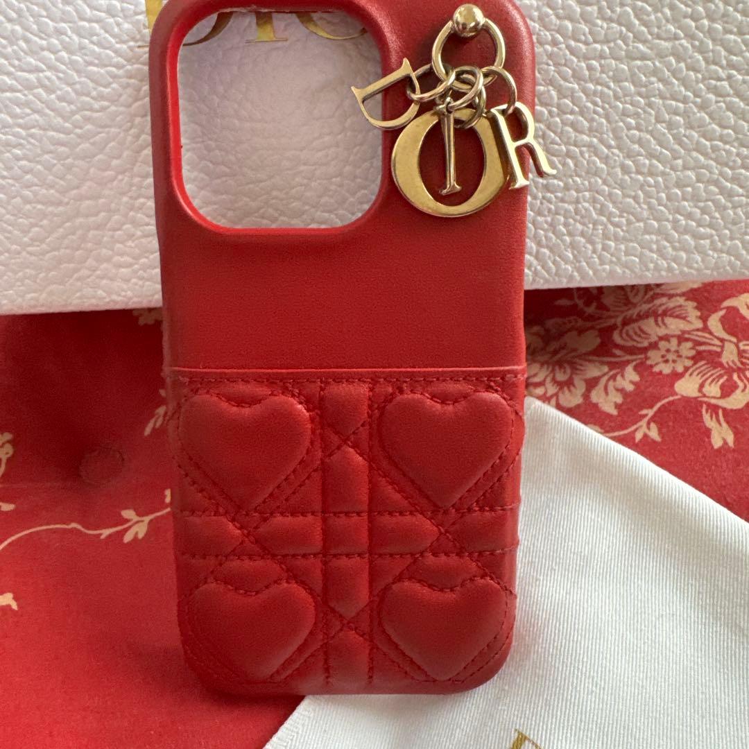 日本限定　クリスチャンディオール　 iPhone 15Proケース　バレンタイン