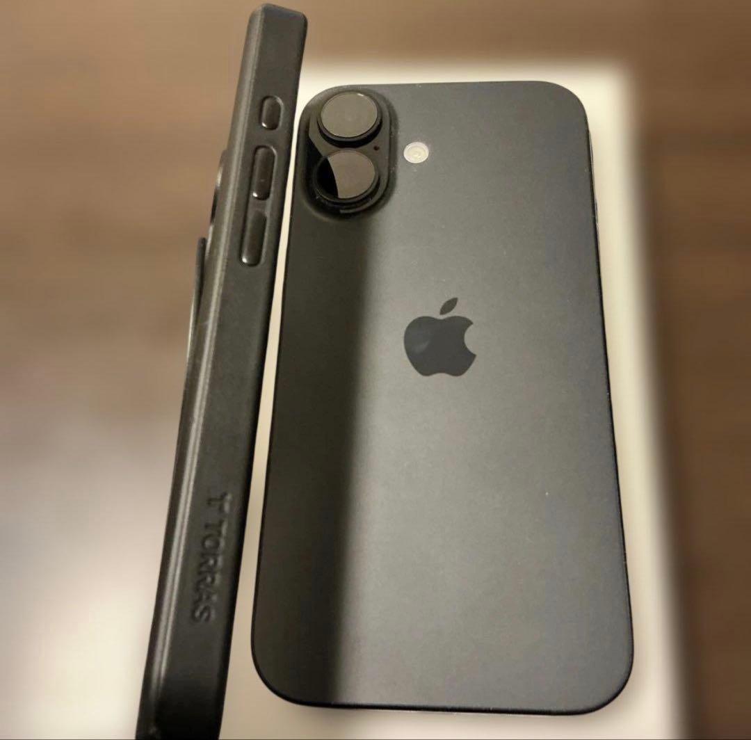 Apple iPhone 16 本体
