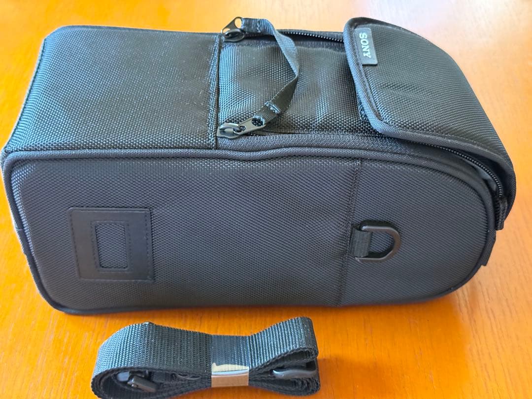 SONY SEL70200GM(1型) FE70-200mm F2.8