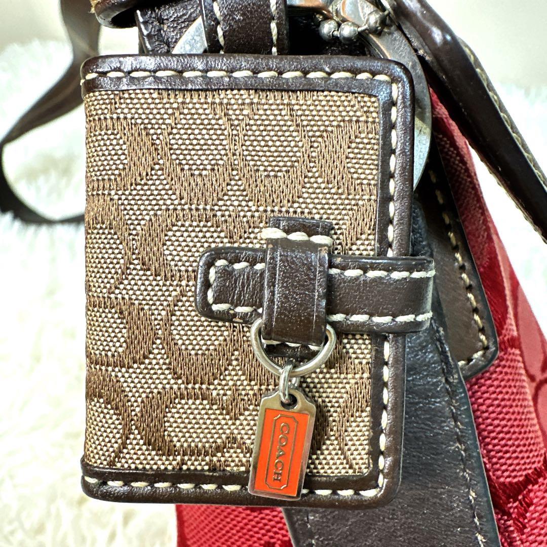 希少 COACH シグネチャー柄 ショルダーバッグ 赤 希少色 キーリング付き