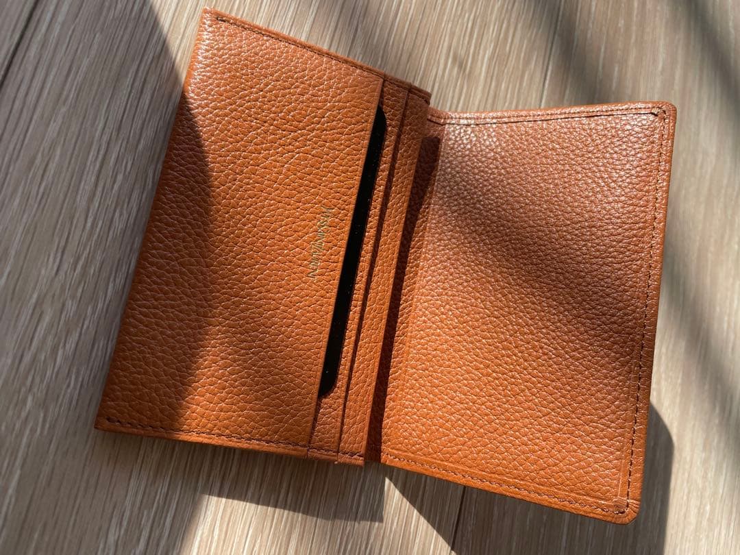 Yves Saint Laurentイブサンローラン シュリンクレザー 名刺入れ