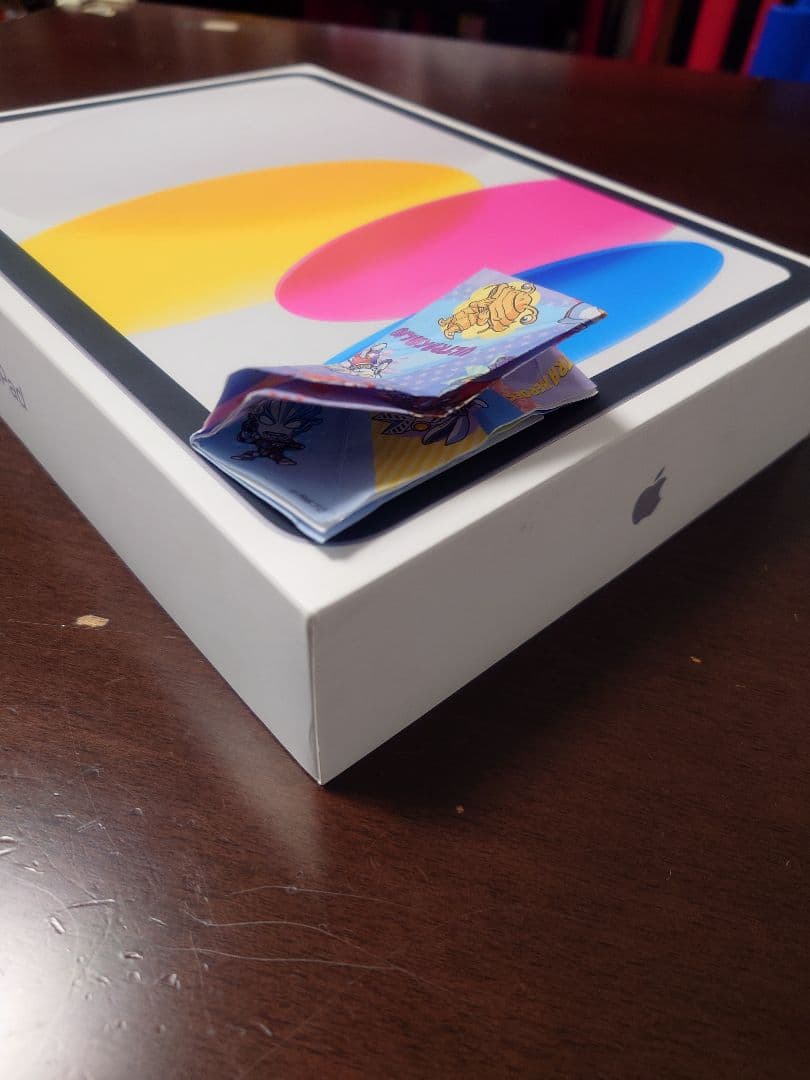 未使用 iPad 16 シルバー　土日価格