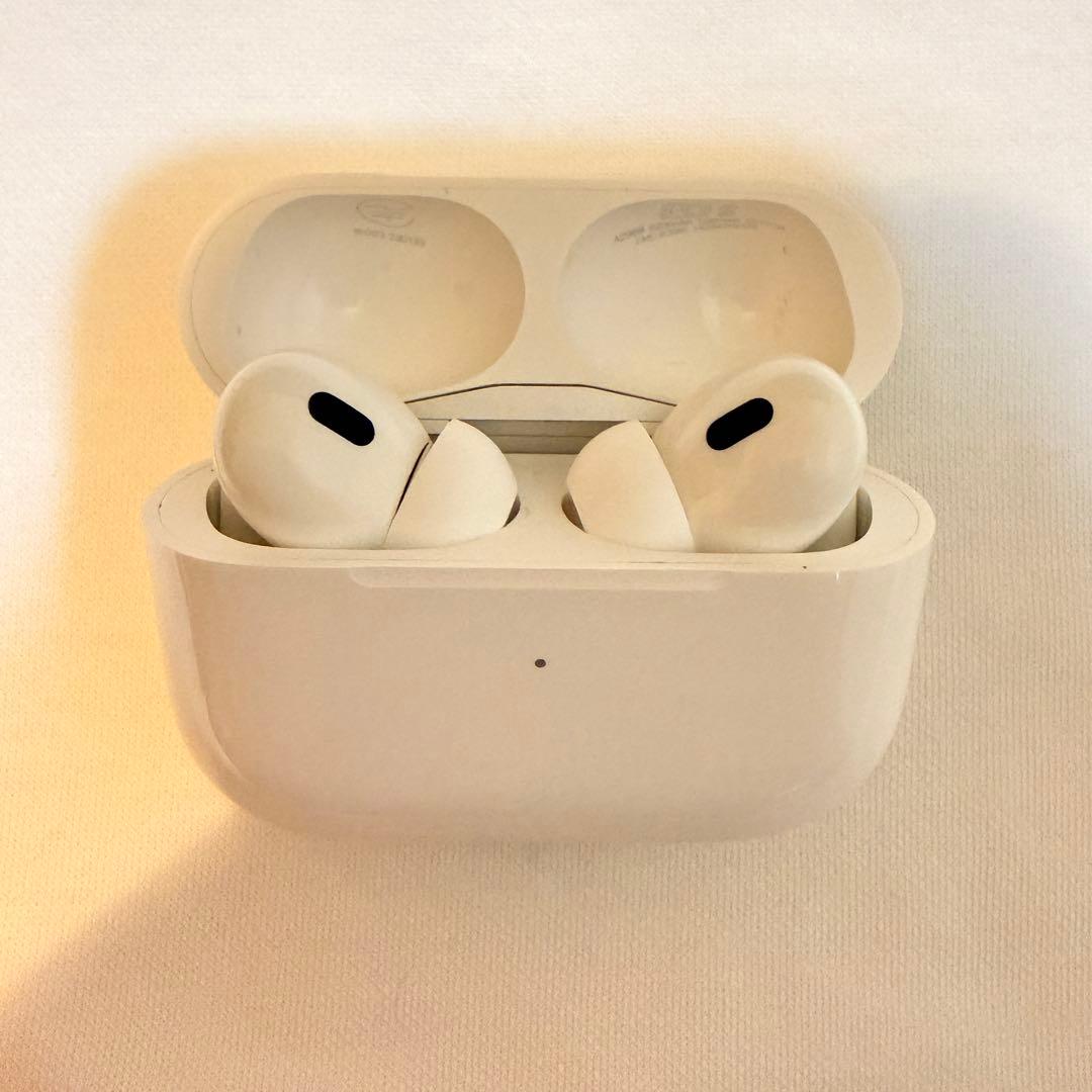 【美品】AirPods Pro 2 第二世代 本体 USB-C