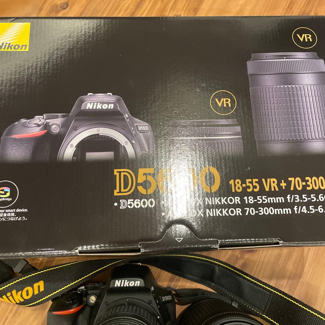 Nikon D5600 ダブルズームキット