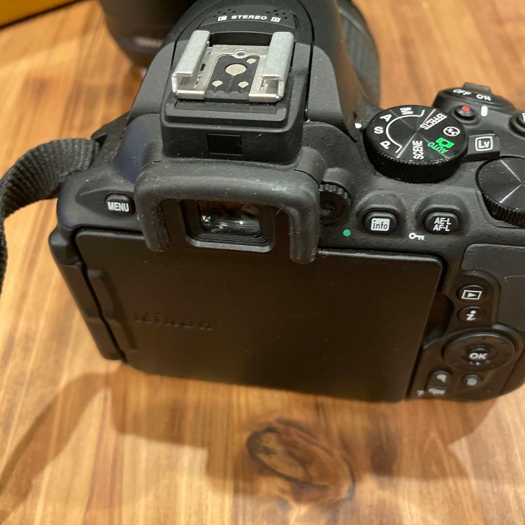 Nikon D5600 ダブルズームキット