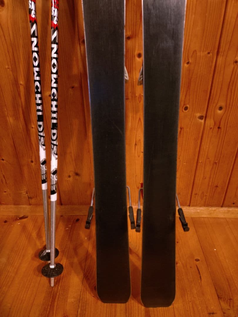 送込価格 特価ATOMIC カービングスキーセット ジュニア 100