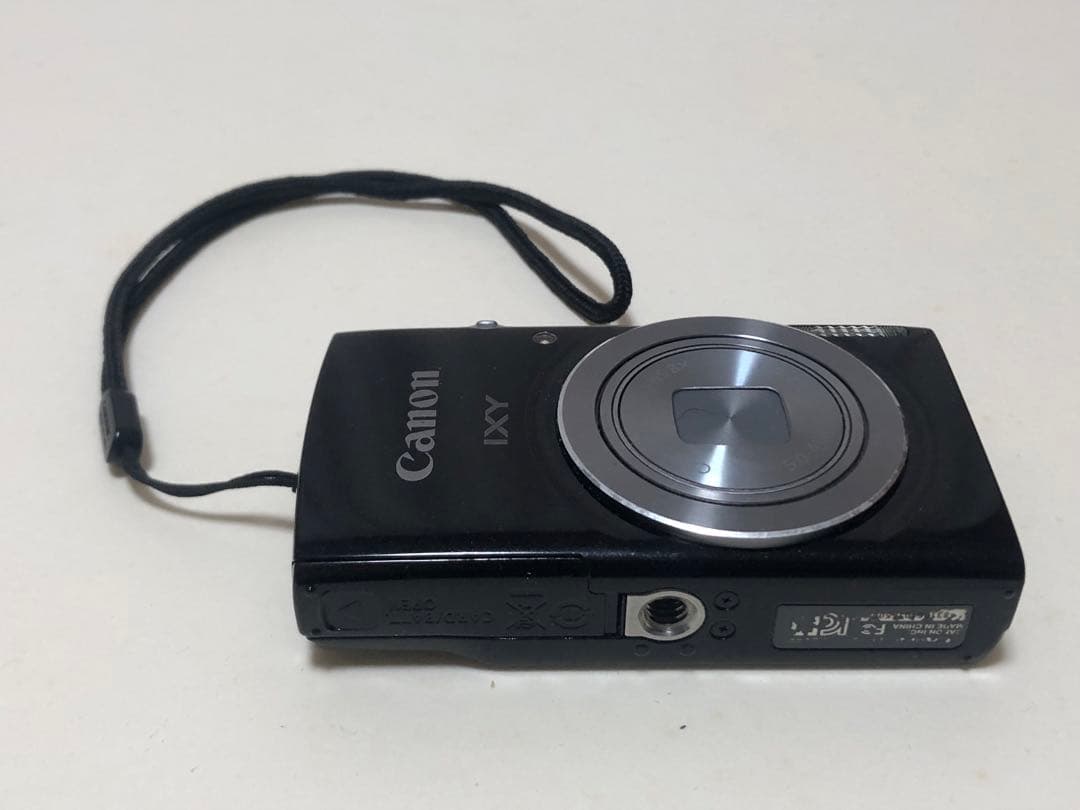 Canon IXY 120　コンパクトデジタルカメラ